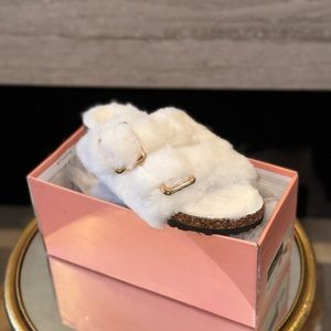 BRAND NEW+ never worn Birk inspired slippers